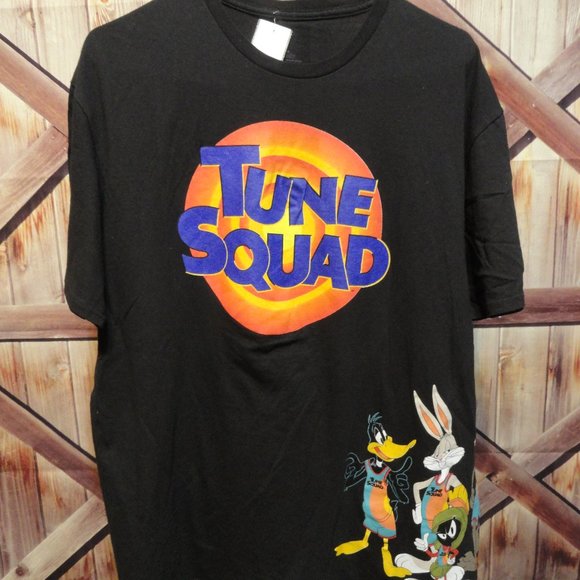 Looney Tunes Space Jam Tune Squad T-Shirt~Wrap around cartoon Characters… - Picture 1 of 5